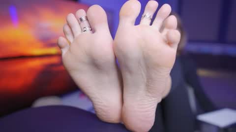 Seductress Cassia  FINDOM AND SADISM  NO NUDE online show from February 27, 5:46 pm