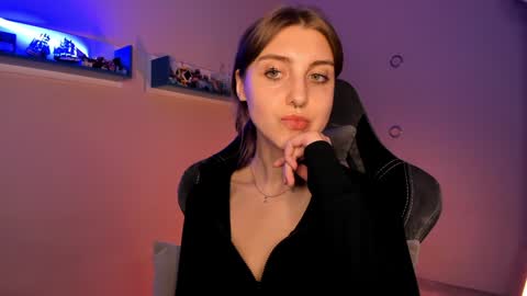 Seductress Cassia  FINDOM AND SADISM  NO NUDE online show from February 2, 6:53 pm