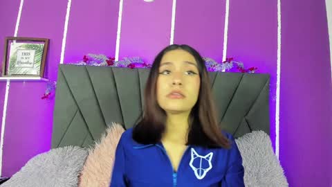 Cassie Jones online show from January 28, 3:57 am