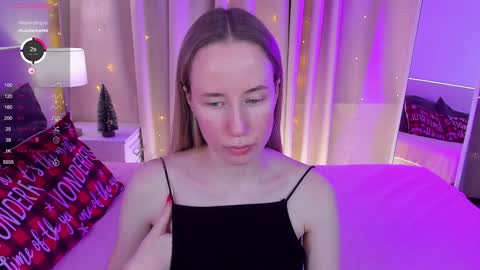 Snapshot of cassie_kelman chatting on December 29, 7:17 am Cassie online show from December 29, 7:17 am