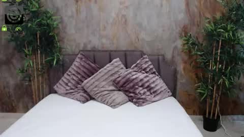 Cassie Marks  online show from February 13, 10:17 am