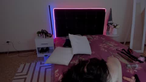 Cassie online show from January 18, 6:56 am