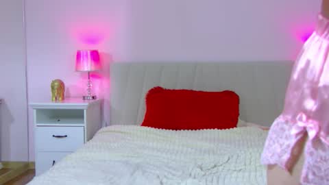 Cassie online show from December 15, 5:23 am