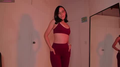 Loren online show from February 3, 7:29 pm