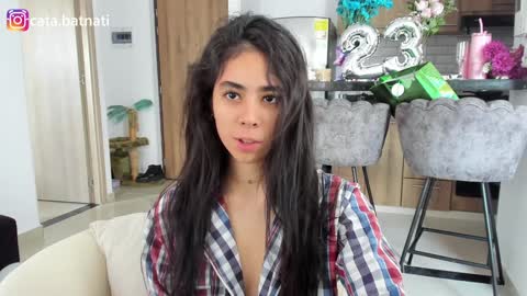 Snapshot of cata_batnati chatting on December 8, 4:28 pm Catalina online show from December 8, 4:28 pm