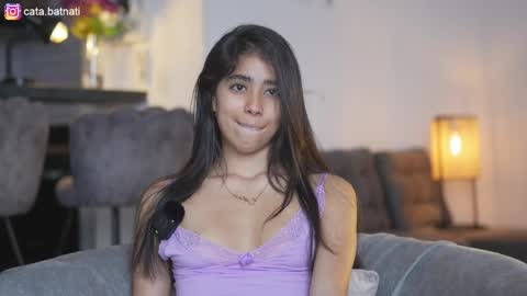 Catalina online show from November 28, 4:43 pm