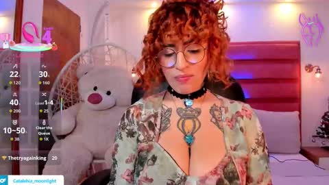 Catalehia online show from December 19, 2:09 pm