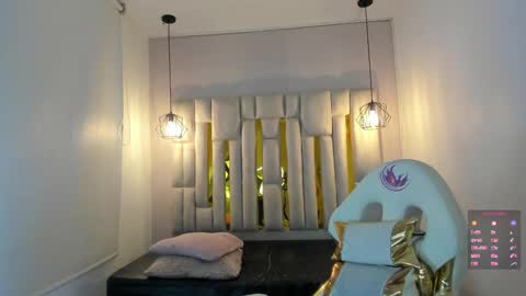 Cataleya online show from September 18, 11:09 am