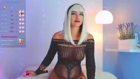 Snapshot of catalina__lovers chatting on February 20, 4:47 pm Catalina lovers online show from February 20, 4:47 pm