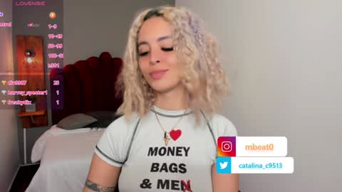 Snapshot of catalina_clark chatting on December 30, 12:31 pm Catalina online show from December 30, 12:31 pm