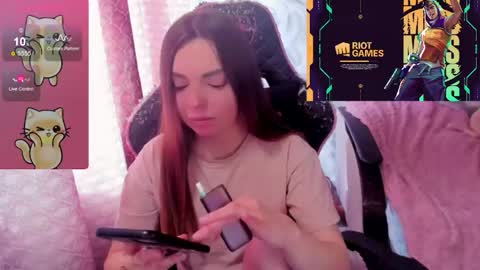 .  .  online show from April 13, 11:55 am