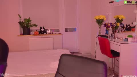 Snapshot of catromance chatting on October 17, 6:44 pm Katerina online show from October 17, 6:44 pm