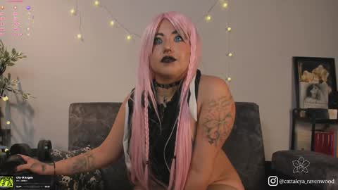 Cattaleya Ravenwood online show from February 28, 1:43 pm