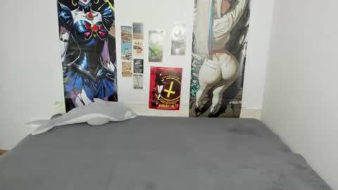 cattie_w_ online show from July 15, 1:10 am