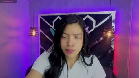 caty_block online show from May 12, 11:28 am