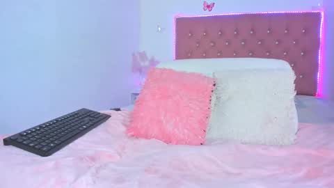 Celeste Sweet online show from May 30, 9:33 pm