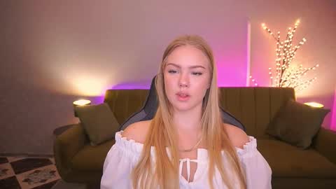 celestenoirr online show from September 29, 6:18 am