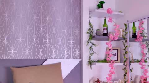 Snapshot of celine_lee chatting on September 30, 5:07 pm Celine online show from September 30, 5:07 pm