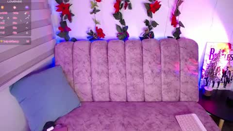 Snapshot of chaarlotte_1 chatting on January 13, 8:48 pm charlotte online show from January 13, 8:48 pm