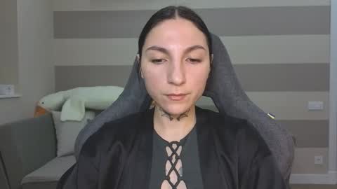 Kate online show from March 4, 5:32 am