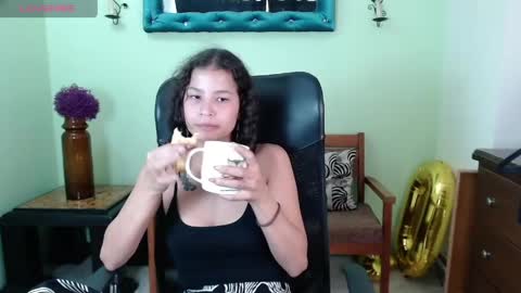 Chalon  online show from April 18, 7:07 pm