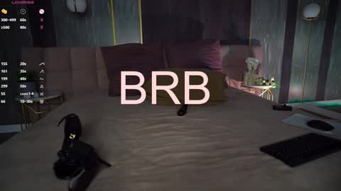 Chanel online show from February 17, 8:02 am