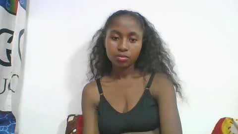 chantale483461 online show from March 21, 8:52 am