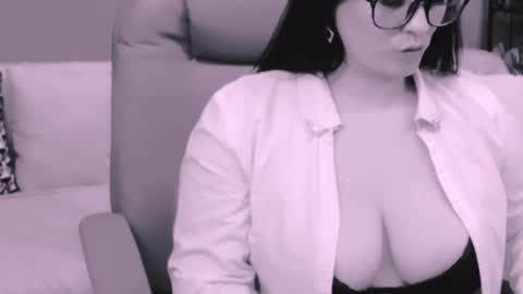 The Queen online show from March 9, 9:46 am