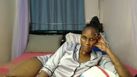 Chantel online show from February 25, 10:42 pm