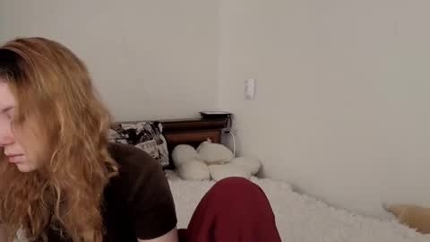 Ariel online show from March 22, 9:37 am