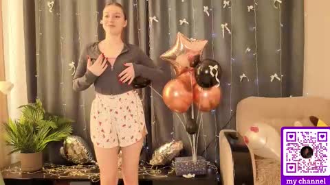 Ariel online show from February 14, 9:55 am