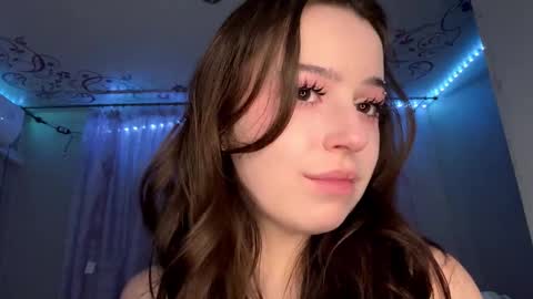 Freya online show from February 24, 6:28 pm