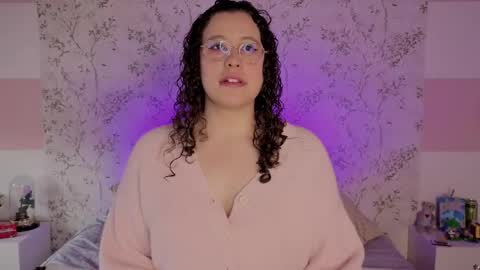 You honey online show from March 8, 1:04 pm