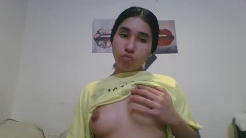 Snapshot of charlotte2852 chatting on February 26, 10:22 pm karinaa independent model online show from February 26, 10:22 pm