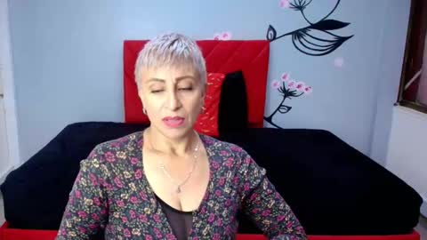 CHARLOTTE GRAY online show from October 21, 12:20 pm