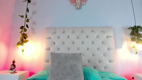 Sofia online show from May 26, 4:23 am