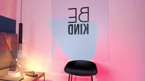 Charlotte online show from February 9, 1:46 pm