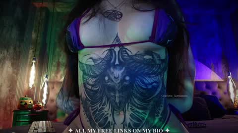 Charlotte online show from November 3, 7:29 pm