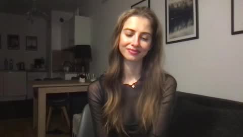 Charlotte Roche online show from November 5, 4:12 pm