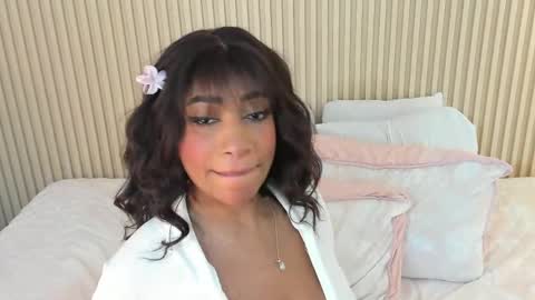Charlotte online show from April 26, 1:42 pm