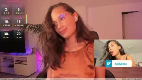 charlotte hamilton online show from October 2, 9:53 pm