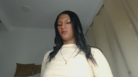 charlottehorny1 online show from January 31, 11:14 pm