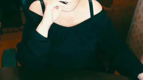 CharlotteXTasty online show from December 11, 1:06 pm