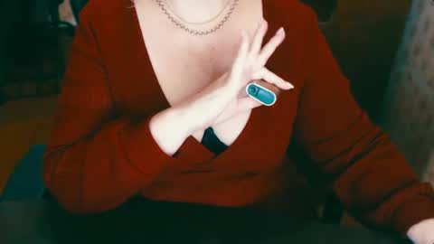 CharlotteXTasty online show from December 16, 11:12 am