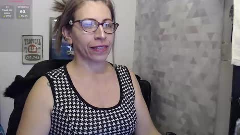 CHAYLA VICTORIA RUIZ  online show from September 12, 7:21 pm