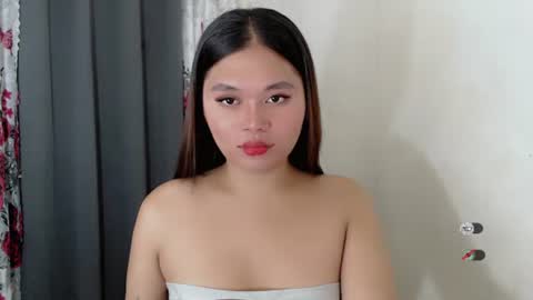 Snapshot of chelse_coco chatting on September 18, 2:10 am CHELSEA online show from September 18, 2:10 am