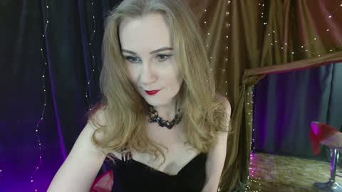 Snapshot of cherry_blossomsx chatting on January 4, 6:09 am thanks guys see you tomorrow online show from January 4, 6:09 am