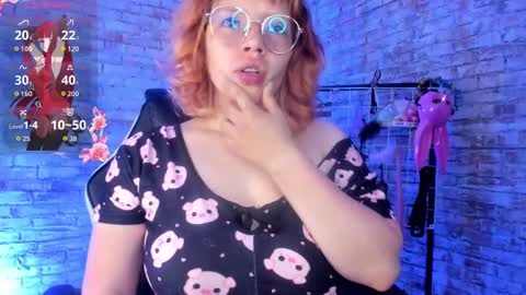 Snapshot of cherry_xoxx chatting on September 18, 12:04 pm online show from September 18, 12:04 pm