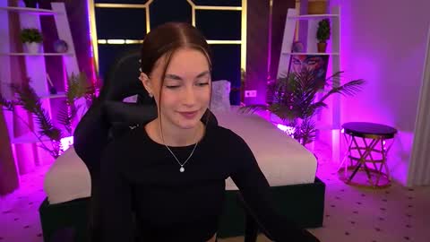 cherryylulu online show from September 30, 7:25 am