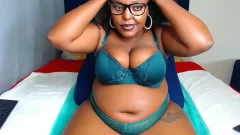 cherryyummy69 online show from January 26, 8:56 pm